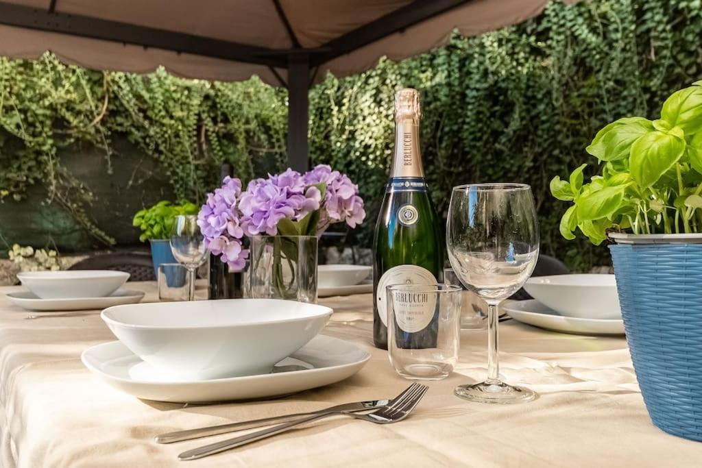 Genova Garden, Vicino Al Gaslini E Boccadasse Apartment Bagian luar foto